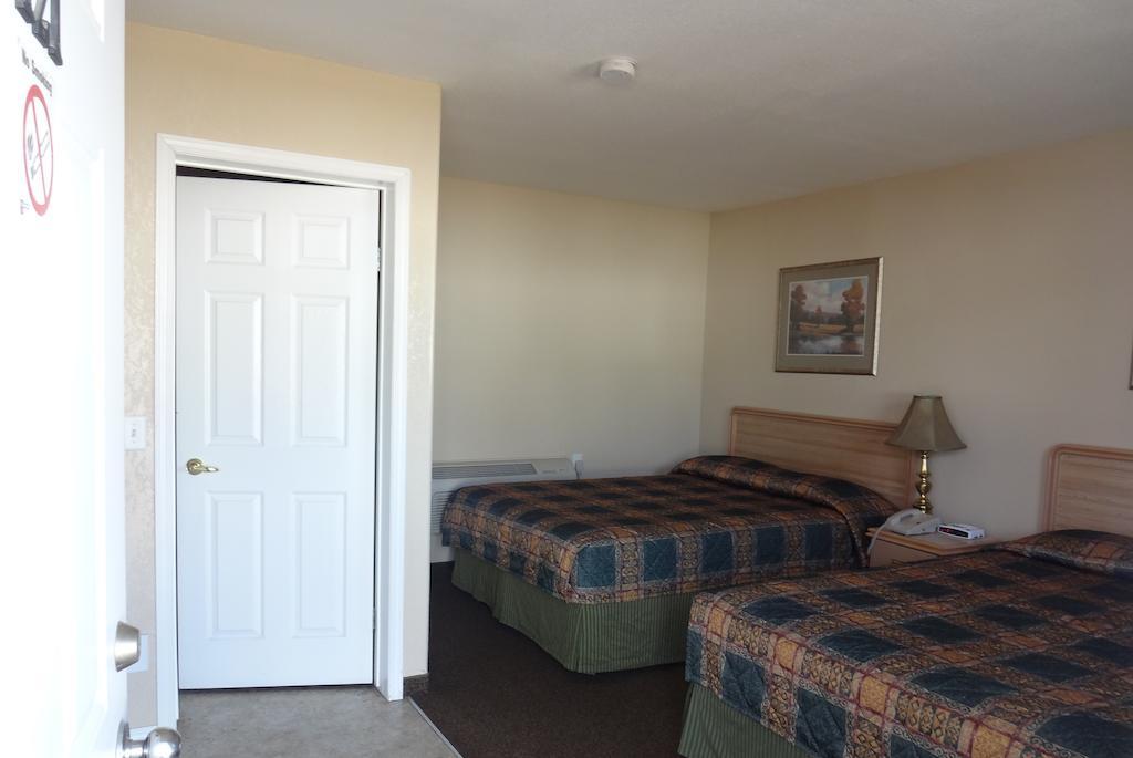 King'S Hotel & Motel By Elevate Rooms Shaunavon Szoba fotó