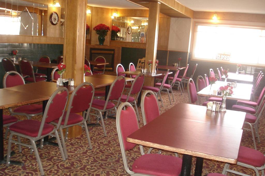 King'S Hotel & Motel By Elevate Rooms Shaunavon Kültér fotó